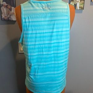 Like new under armour tank top mens